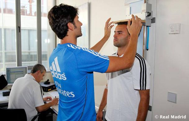 El Real Madrid vuelve a contratar al doctor Ximo Mas
